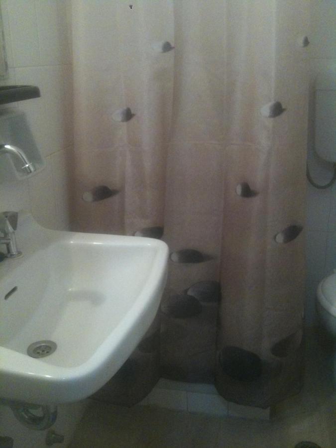Almare Apartment Kato Almiri Luaran gambar